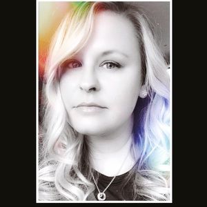 Meet your Posher, Kristen